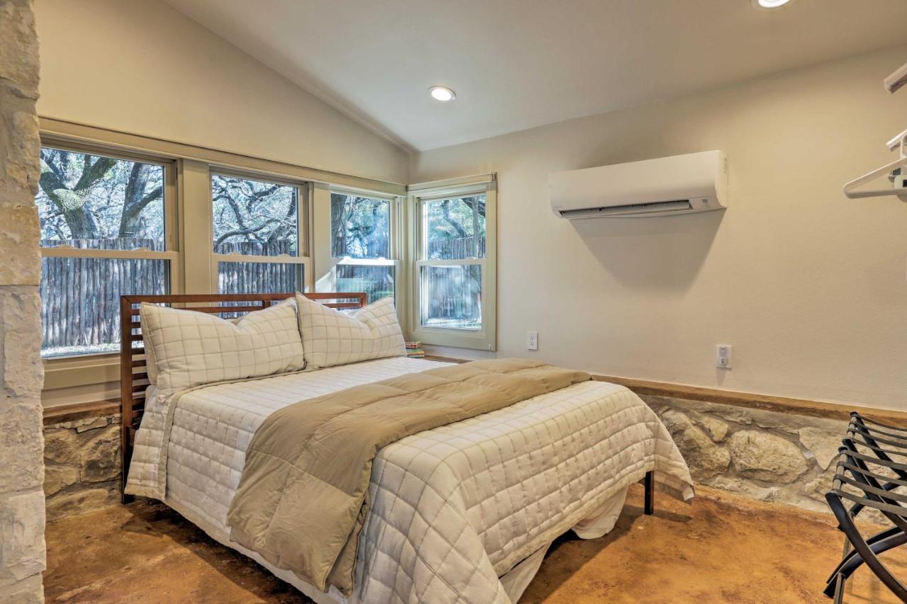 Blanco Riverfront Historic Home, 3 Mi To Downtown! 외부 사진